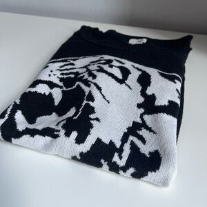 Garage NYC Black/White Sweater